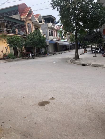 Đất nền 3 mặt tiền phố Nguyễn Biểu, Chí Linh 190.8m² giá 8 tỷ - Cơ hội đầu tư hiếm có!