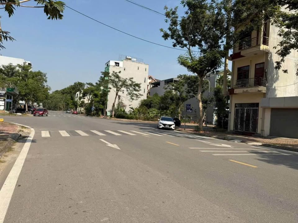 Lô đất mặt tiền 5m đường Tân Trào, KĐT Vạn Lộc, 80m² - Đầu tư sinh lời ngay!