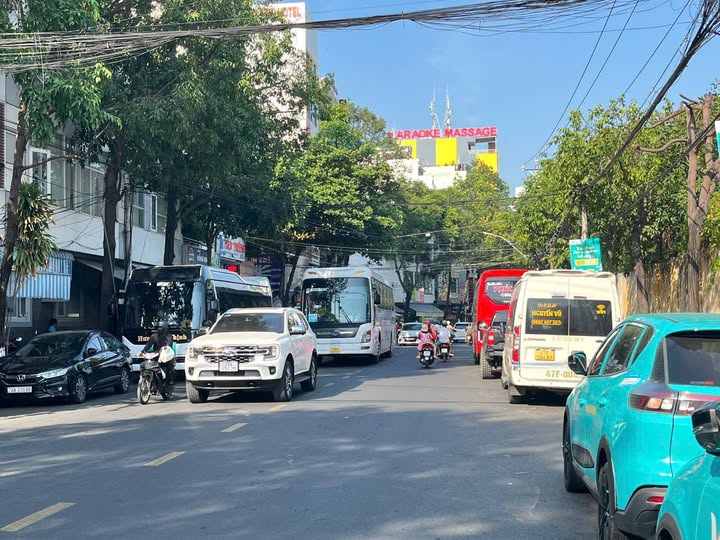 Đất kinh doanh mặt tiền đường Hoàng Diệu Nha Trang 134.8m² giá 23 tỷ - Đầu tư sinh lời ngay!