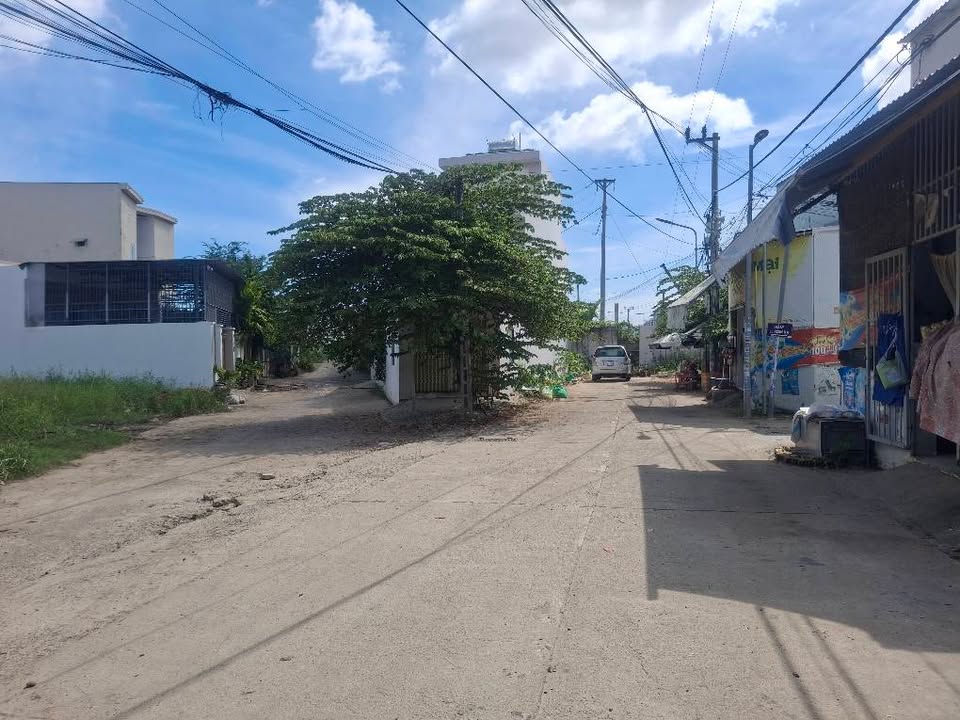 Đất nền Thái Thông, Nam Nha Trang 82m² giá 3.5 tỷ - Tặng 2 căn nhà cho thuê 8 triệu!