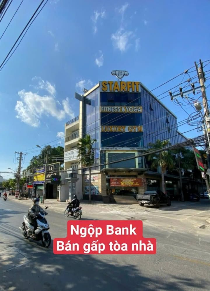 Tòa nhà mặt tiền Hoàng Diệu 2, Thủ Đức 700m² giá 100 tỷ - Bán gấp, hỗ trợ vay ngân hàng!