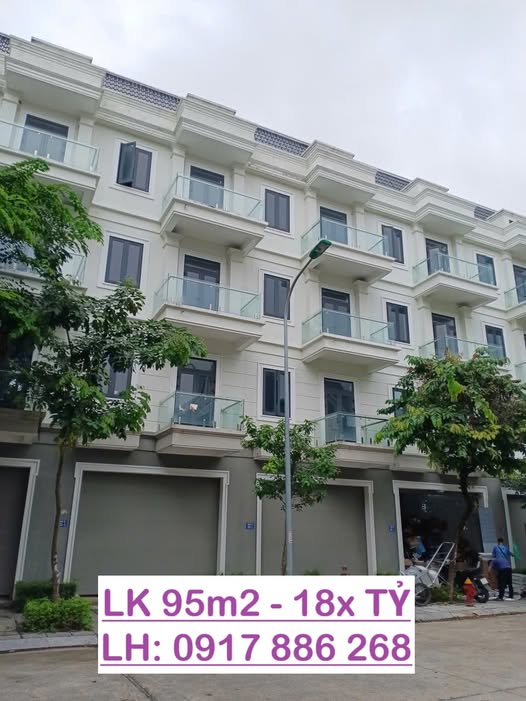 Nhà phố Geleximco An Khánh 95m² giá 18 tỷ - Hướng Đông Nam mát mẻ!