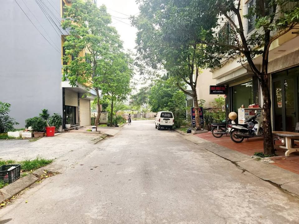 Bán đất Yên Nghĩa 50m² giá 11.5 tỷ - Đường rộng vỉa hè thênh thang!