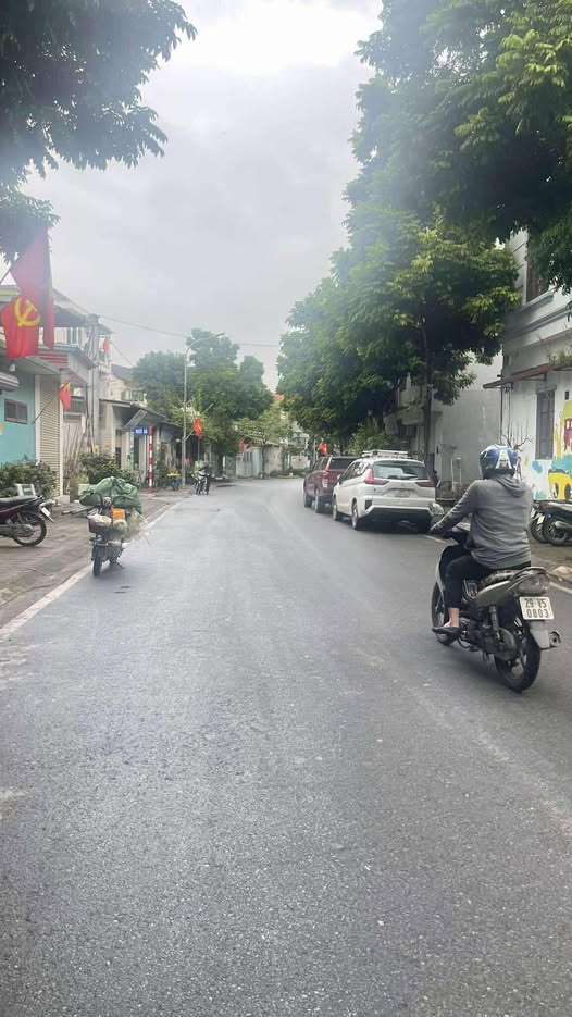 Mặt tiền kinh doanh Đào Xuyên Đa Tốn 43m² giá 8 tỷ - Sổ đỏ chính chủ!