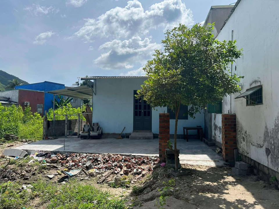 Nhà vườn cho thuê tại Lư Giang, Nha Trang 170m² - Giá chỉ 2.5 triệu/tháng