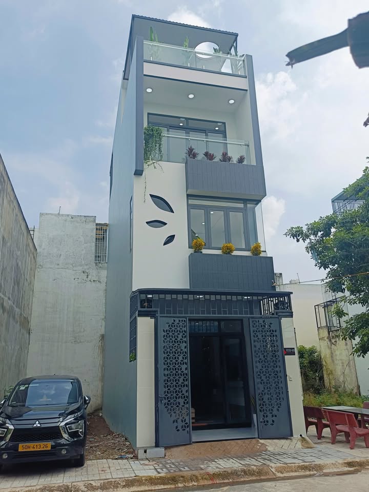 Nhà phố hiện đại 3 tầng tại KDC Cát Tường Phú Sinh, 56m² giá 3.19 tỷ - Đầy đủ nội thất cao cấp!