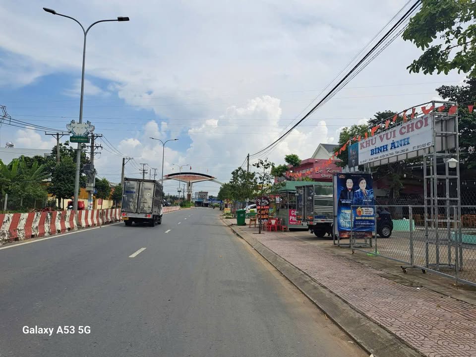 Nhà mặt tiền TL818, xã Nhị Thành, Thủ Thừa 204m² giá 6.7 tỷ - Kinh doanh thuận lợi!