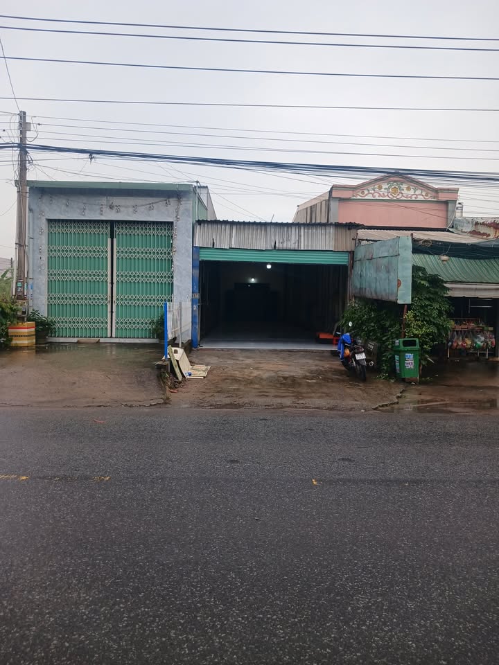 Nhà cấp 4 mặt tiền đường 2/9, Mỹ Phước 200m² - Tiện kinh doanh ngay!