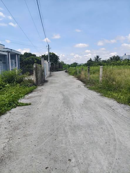 Đất thổ cư Long Thuận, Gò Công 154m² giá 390 triệu - Đường ô tô vào tận nơi!