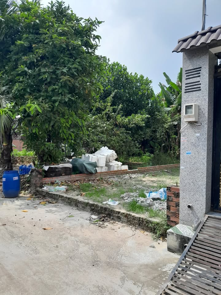 Đất nền chính chủ Hóc Môn 335m² giá 8.8 tỷ - Xây dựng tự do ngay!