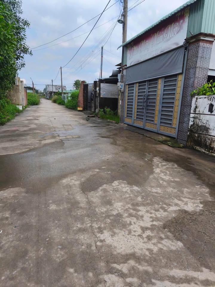 Đất ở đô thị Trảng Dài, Biên Hòa 200m² giá 1.1 tỷ - Sổ đỏ chính chủ, hỗ trợ ký bán!