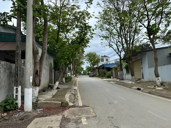 Đất đẹp trung tâm Mộc Châu 180m² giá thỏa thuận - Tiềm năng đầu tư lớn!