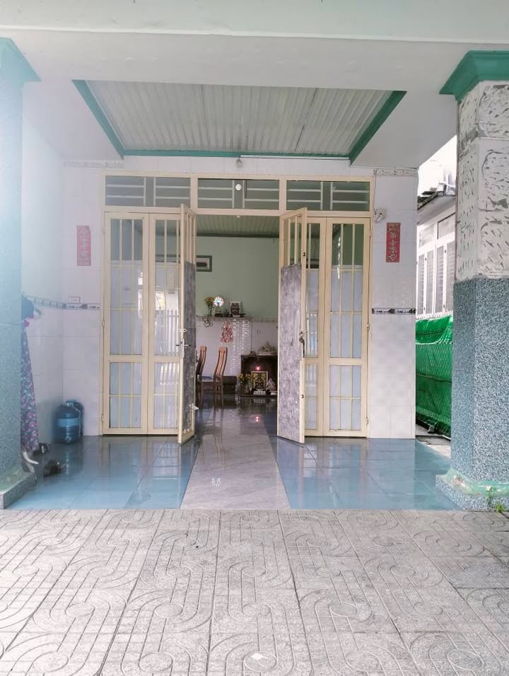 Nhà cấp 4 cho thuê Hẻm 32 Ngô Quyền, 150m² chỉ 3.5 triệu/tháng - Điện nước đầy đủ!