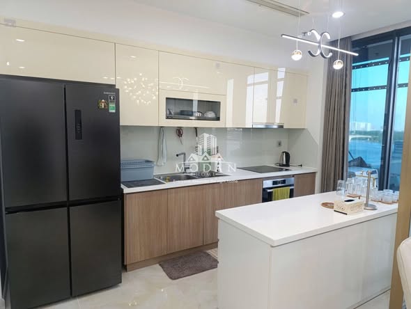 Căn hộ Vinhomes Golden River quận 1 126m² giá 33 tỷ - View sông tuyệt đẹp!