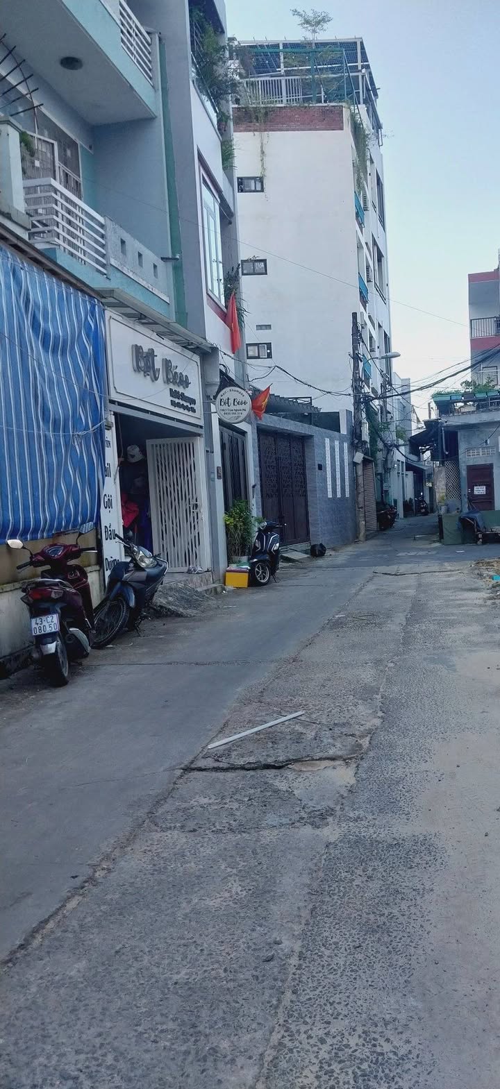 Nhà 2 tầng đường Ỷ Lan Nguyên Phi, Hòa Cường 86m² giá 5.75 tỷ - Nội thất đầy đủ, gara ô tô