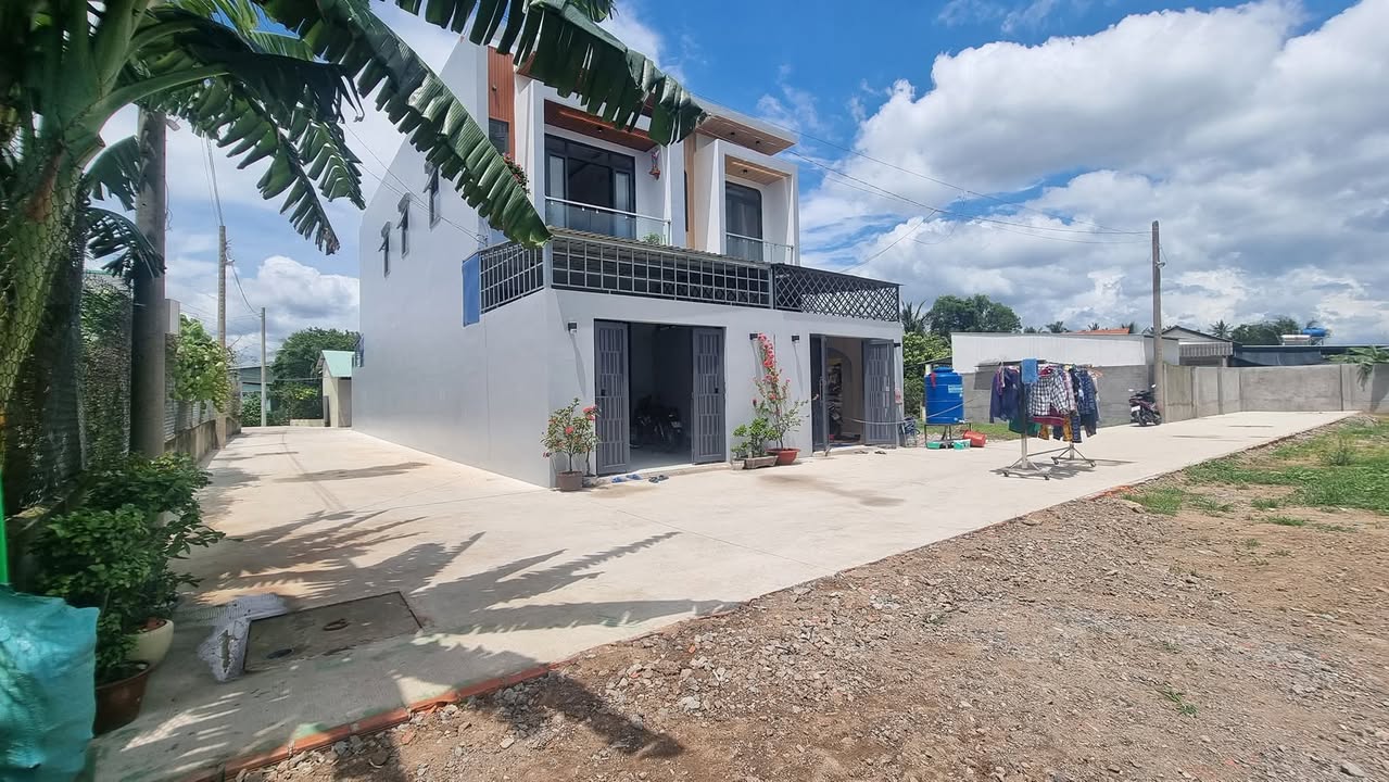 Đất thổ cư xã Mỹ Yên, Bến Lức 96m² giá 900 triệu - Sổ hồng đầy đủ, tiện xây dựng!