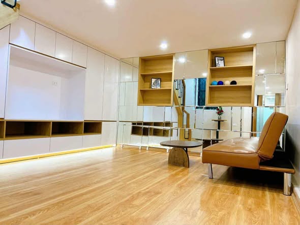Căn hộ Hàng Bồ Hoàn Kiếm 55m² giá 3 tỷ - Sẵn sàng vào ở ngay!