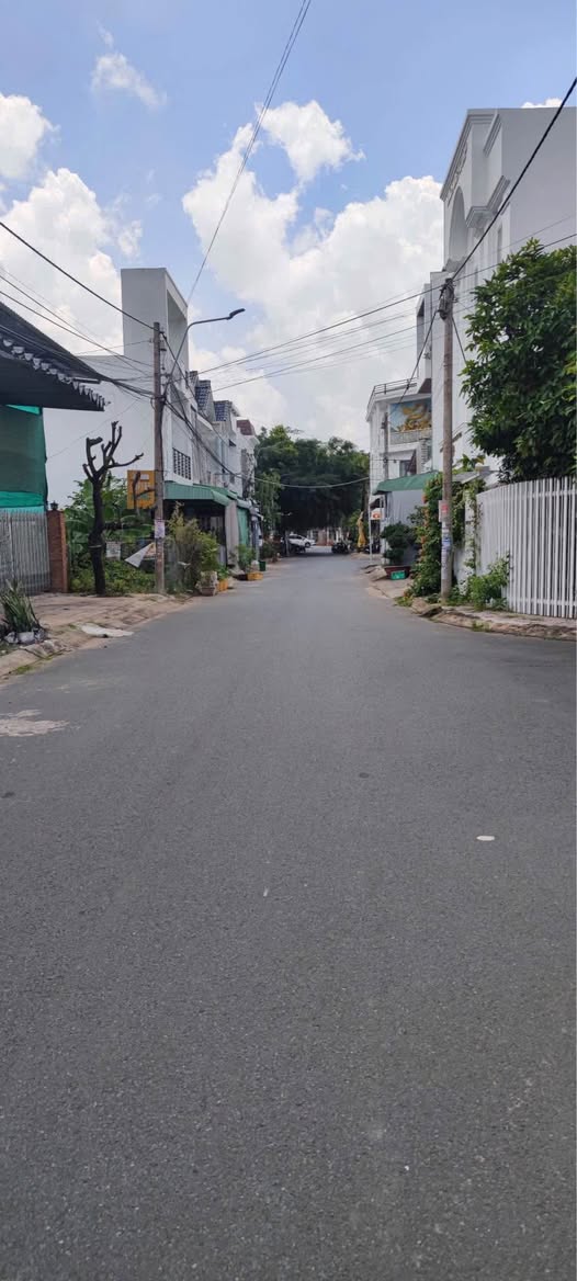 Đất nền đẹp tại đường Sao Mai, Bình Khánh, Long Xuyên - Giá chỉ 1 tỷ hấp dẫn!