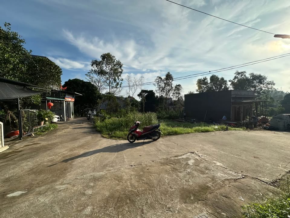 Đất góc 2 mặt tiền kiệt 82 Quảng Tế, Thủy Xuân 100m² giá 1 tỷ - Cơ hội đầu tư hấp dẫn!