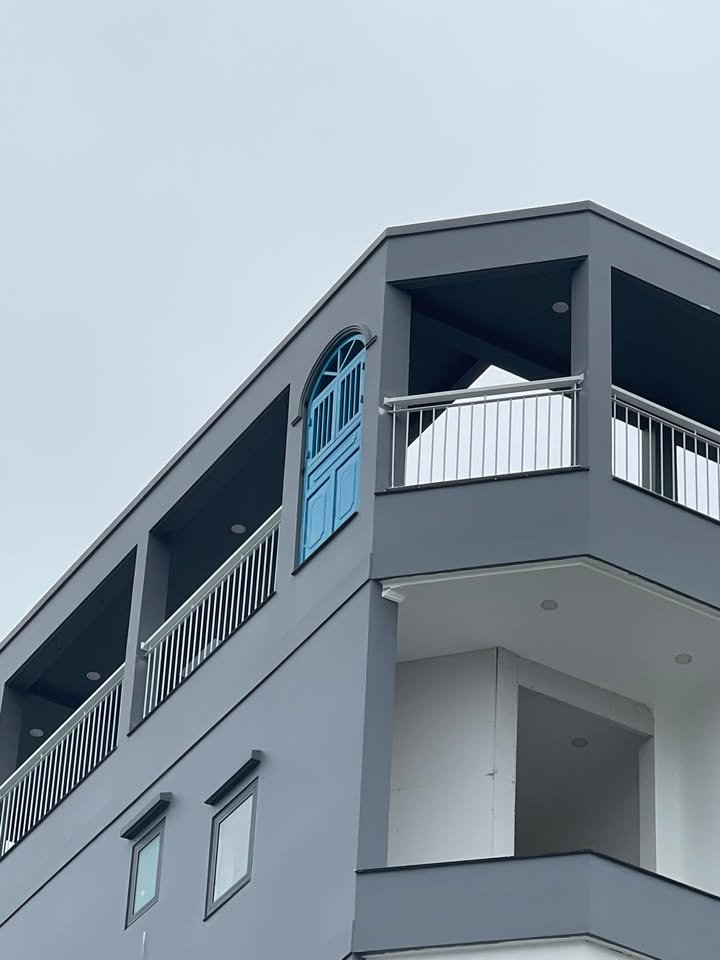 Bán nhà mặt tiền bờ sông Vàm Thuật, Gò Vấp, 116m² - Đầu tư sinh lời tuyệt vời!