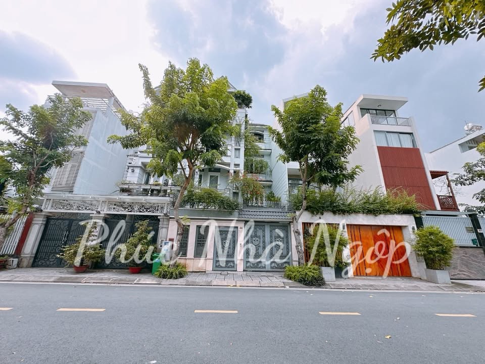 Nhà mặt tiền đường 25, phường Tân Phong, quận 7, 64m² - Giá chỉ nhỉnh 9 tỷ!