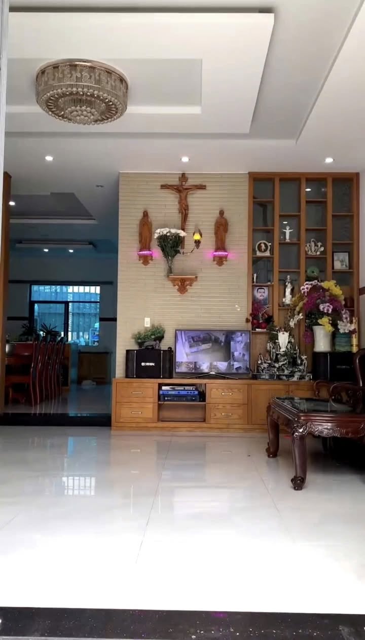 Nhà mặt tiền Phước Hưng, Long Điền 304m² giá 15 tỷ - Đầu tư sinh lời cao!