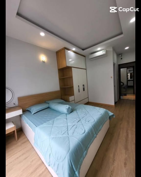 Nhà đẹp 5 tầng hẻm 4m Hoàng Diệu, Phú Nhuận 51m² chỉ 7 tỷ - Nở hậu tài lộc!