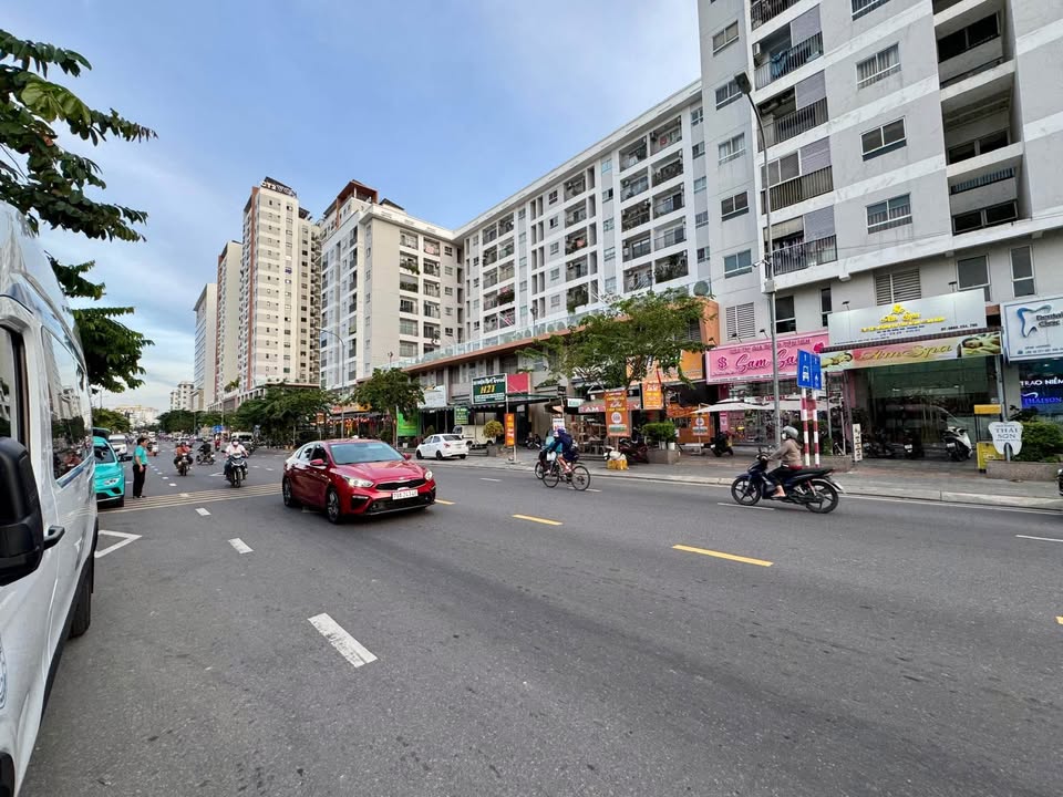 Đất nền 100m² mặt đường Tố Hữu, Nha Trang - Giá chỉ 12.8 tỷ, vị trí đắc địa!