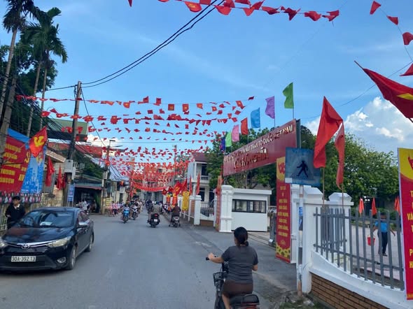 Đất ô góc 80.9m² Phố Gốt - Đông Sơn - Chương Mỹ giá chỉ 3.2 tỷ - Kinh doanh sầm uất!