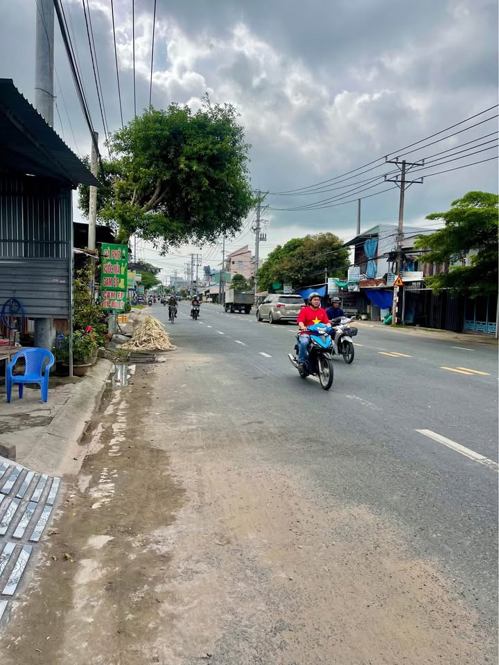 Nhà cấp 4 mới hoàn thiện tại Mỹ Hoà, Long Xuyên - 53.4m² giá 1.95 tỷ - Full nội thất mới 100%!