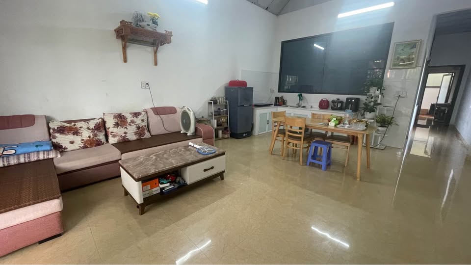 Nhà cấp 4 Chiềng Cơi Sơn La 100m² giá 700 triệu - Chính chủ, ô tô vào tận nơi!