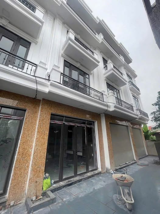 Nhà 4 tầng độc lập Tiểu Trà, Hưng Đạo, Dương Kinh 43m² giá 2.4 tỷ - Thiết kế hiện đại, sổ hồng chính chủ!