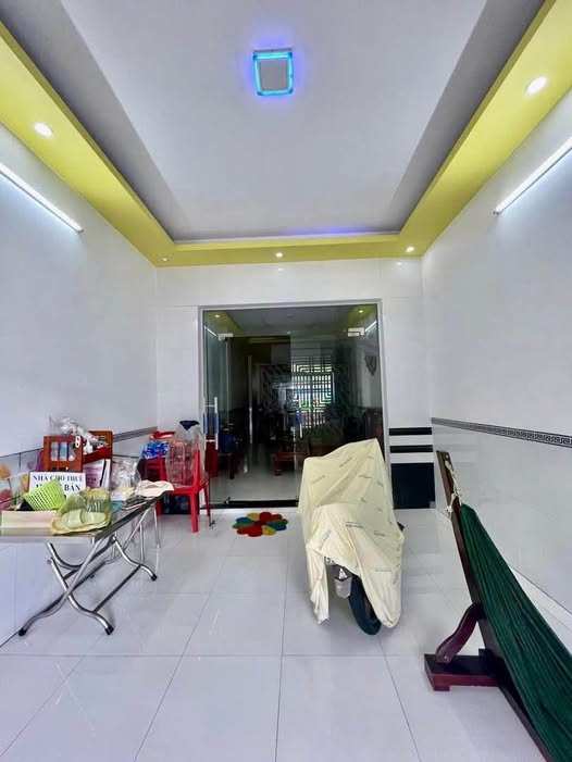 Nhà mặt tiền Lưu Quý Kỳ Rạch Giá 72m² giá 2 tỷ - Vị trí đắc địa gần chợ