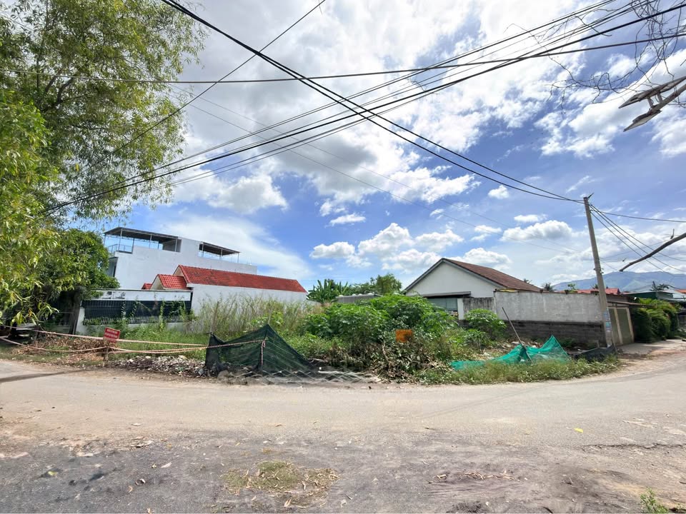 Đất góc 2 mặt tiền đường Mã Thánh, xã Diên Điền, 483.4m² giá 4.2 tỷ - Cơ hội đầu tư tốt!