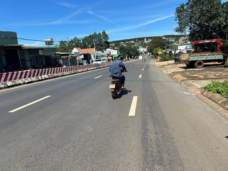 Đất Quốc lộ 14, thị trấn Ea Drăng, 185m², giá 2.1 tỷ - Đầu tư sinh lời ngay!