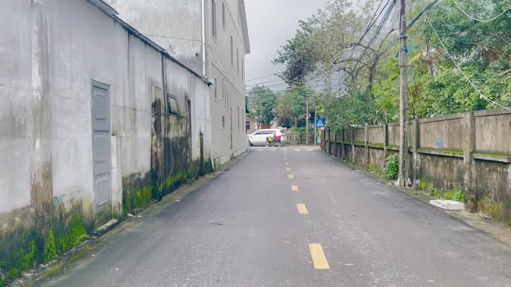 Đất Vinh Phú 112.8m² giá 4.2 tỷ - Vị trí vàng tiềm năng đầu tư!