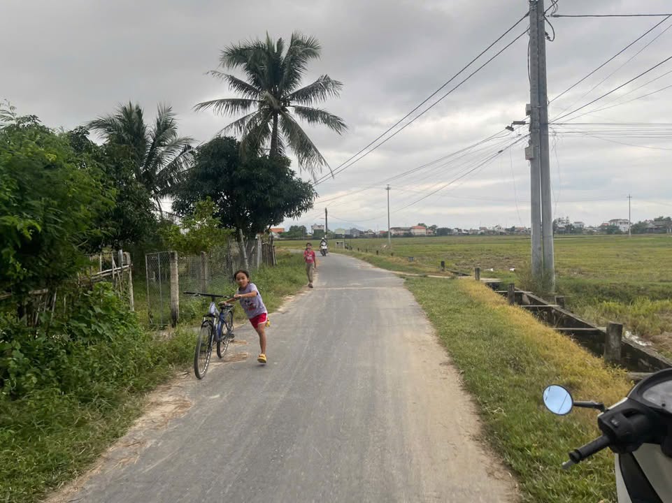 Đất thổ cư Vạn Bình, Khánh Hòa 370m² giá chỉ 860 triệu - Cơ hội đầu tư hấp dẫn!