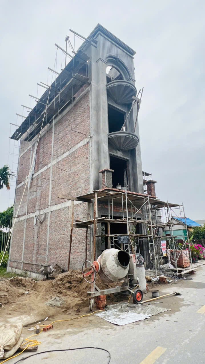 Nhà mặt đường 4 tầng tại Đặng Cương, An Dương 60m² chỉ 5.2 tỷ - Kinh doanh sầm uất!