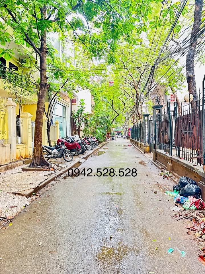 Căn hộ CCMN đường Võng Thị quận Tây Hồ 65m² giá 15 tỷ - Dòng tiền ổn định 1,2 tỷ/năm!