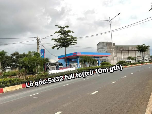 Đất nền góc mặt tiền Nguyễn Chí Thanh 160m² giá 2.199 tỷ - Vị trí kinh doanh đắc địa!