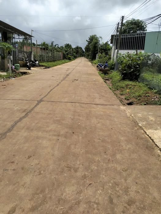 Đất thổ cư mặt tiền đường Bùi Đình Túy, Phường Hoa Lư, 233.6m² - Giá 1.7 tỷ!