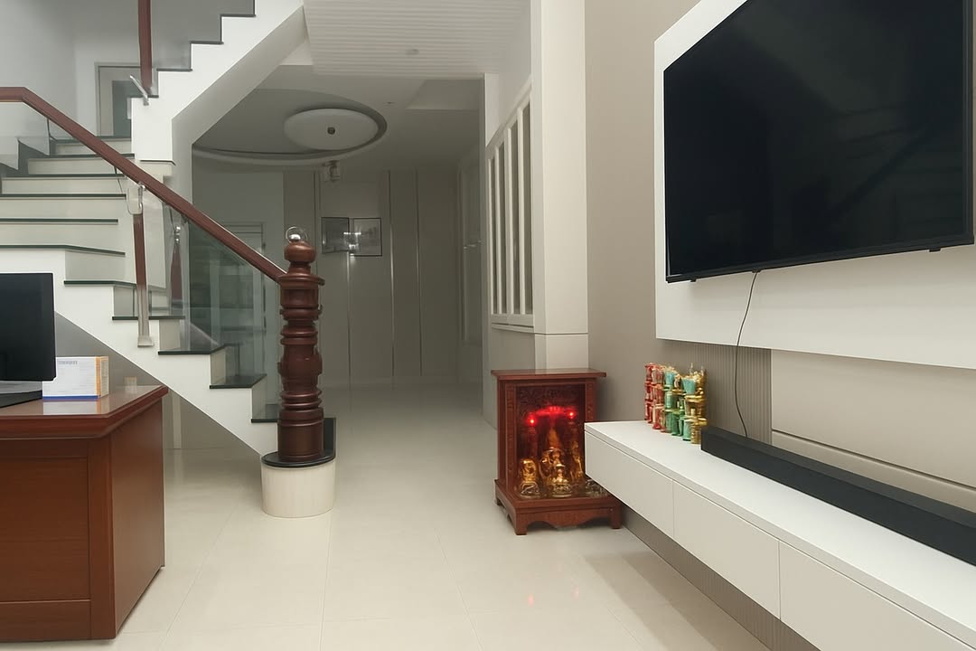 Nhà Hẻm xe hơi Trần Thị Trọng, Tân Bình 40m² giá 3 tỷ - Thiết kế hiện đại, gần chợ!