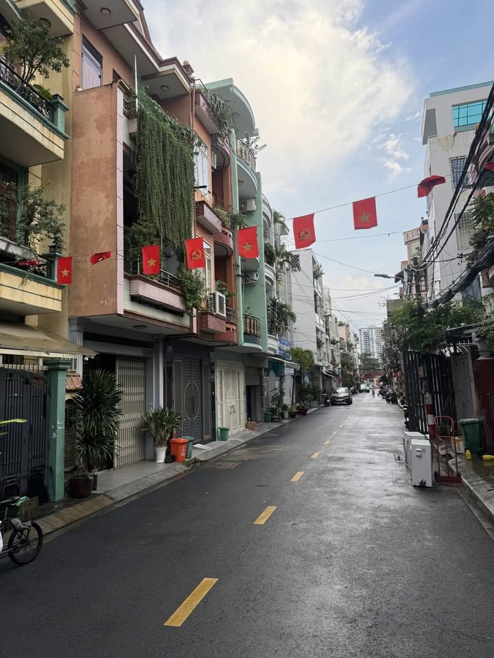 Nhà phố Tân Phú 80m² giá 35 tỷ - Kinh doanh đỉnh, lộc tài vô biên!