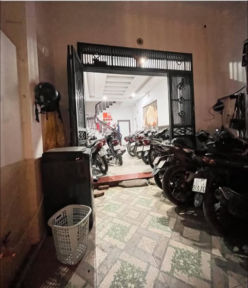 Nhà phố Kim Giang 70m² giá 10.5 tỷ - Sổ đỏ chính chủ, đầu tư sinh lời!