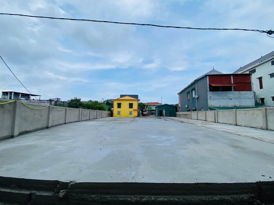 Mặt bằng cho thuê tại Lệ Thủy - Quốc lộ 1A, phù hợp mở cửa hàng!