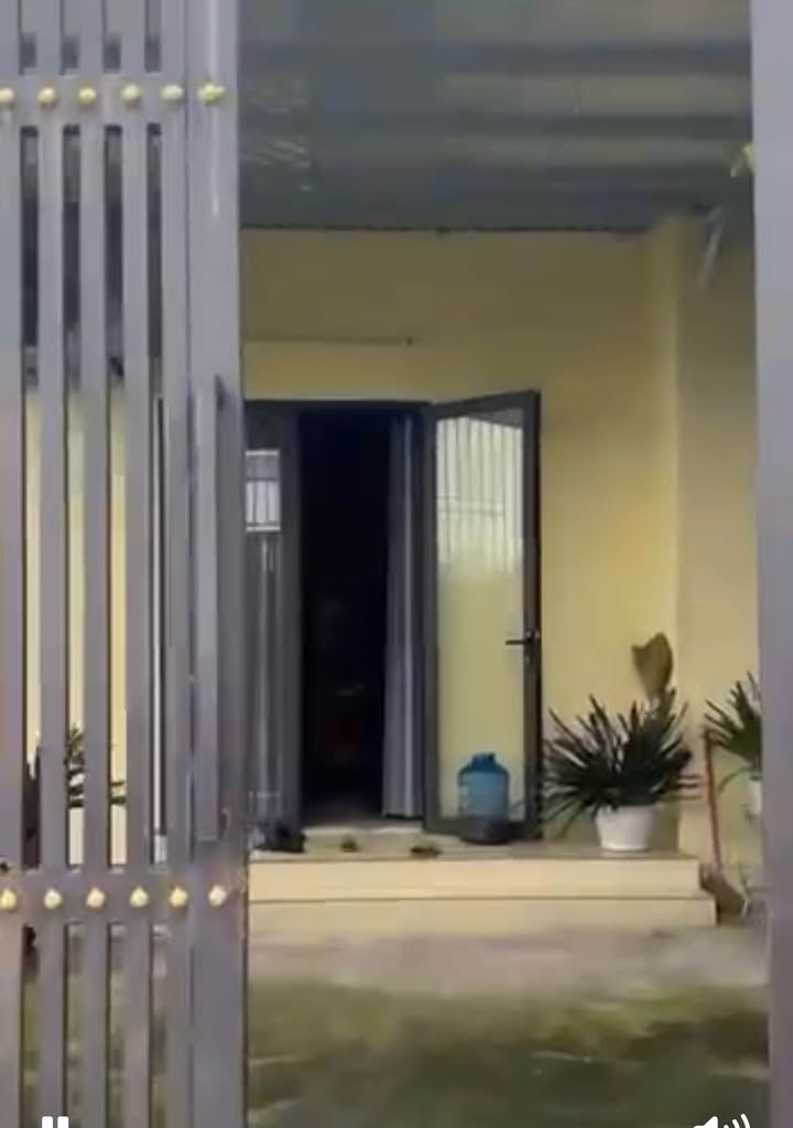 Bán đất tặng nhà Ngõ 27 Lê Trọng Tấn, Bắc Lý 92.4m² - Giá 1.1 tỷ, Sẵn sàng giao dịch!