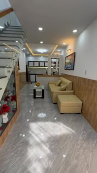 Nhà góc 2 tầng Nha Trang 44m² giá 2.65 tỷ - Hàng hiếm không thể bỏ lỡ!