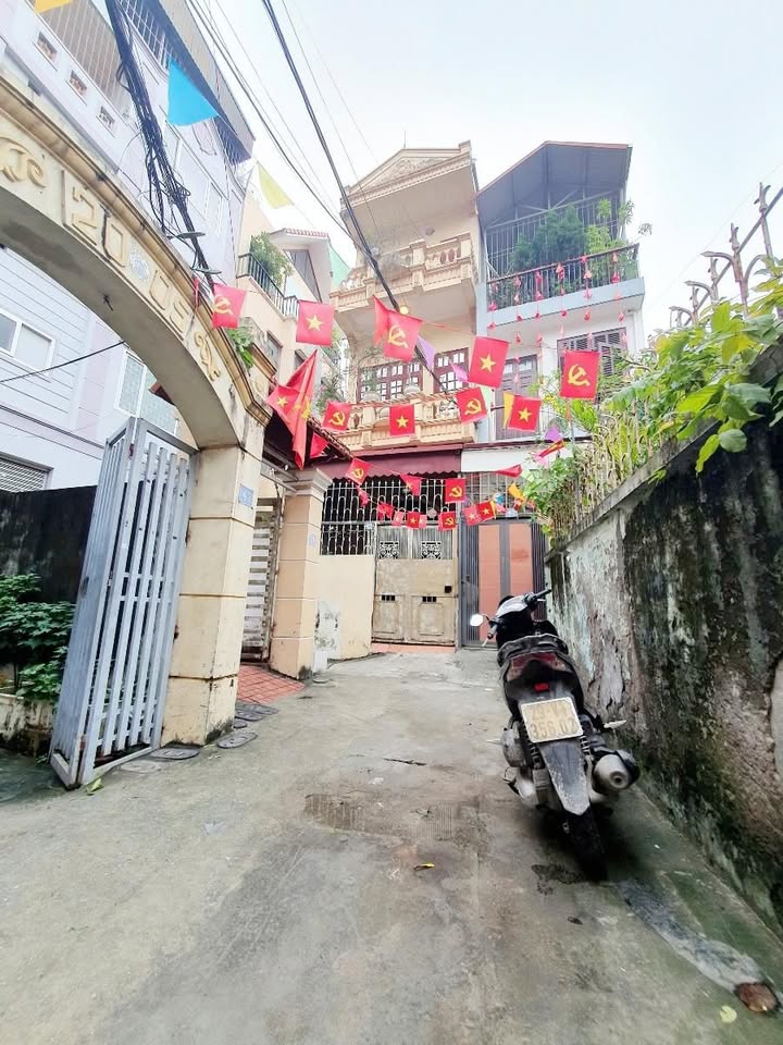 Nhà riêng Xuân Đỉnh 57m² giá 11.8 tỷ - Lô góc mặt ngõ thoáng