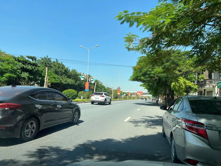 Đất mặt đường 353 Dương Kinh 80m² giá 3.6 tỷ - Cơ hội đầu tư tuyệt vời!