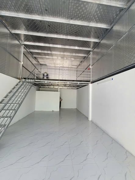 Kho Xưởng 63m² mặt tiền 5m mới 100% tại Phú Lương - Hà Đông chỉ 6.2 triệu/tháng!